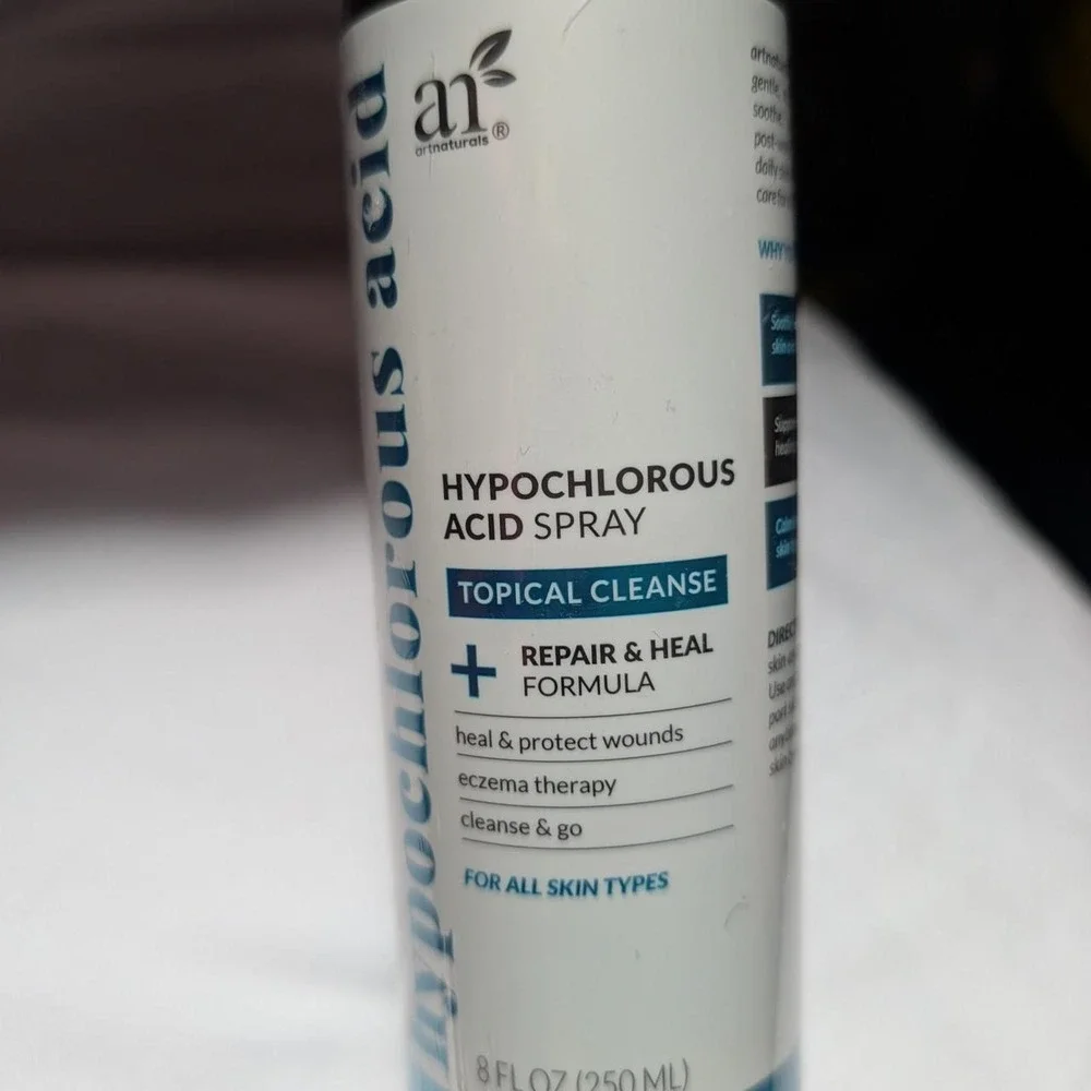 Hypochlorous acid spray sealed
